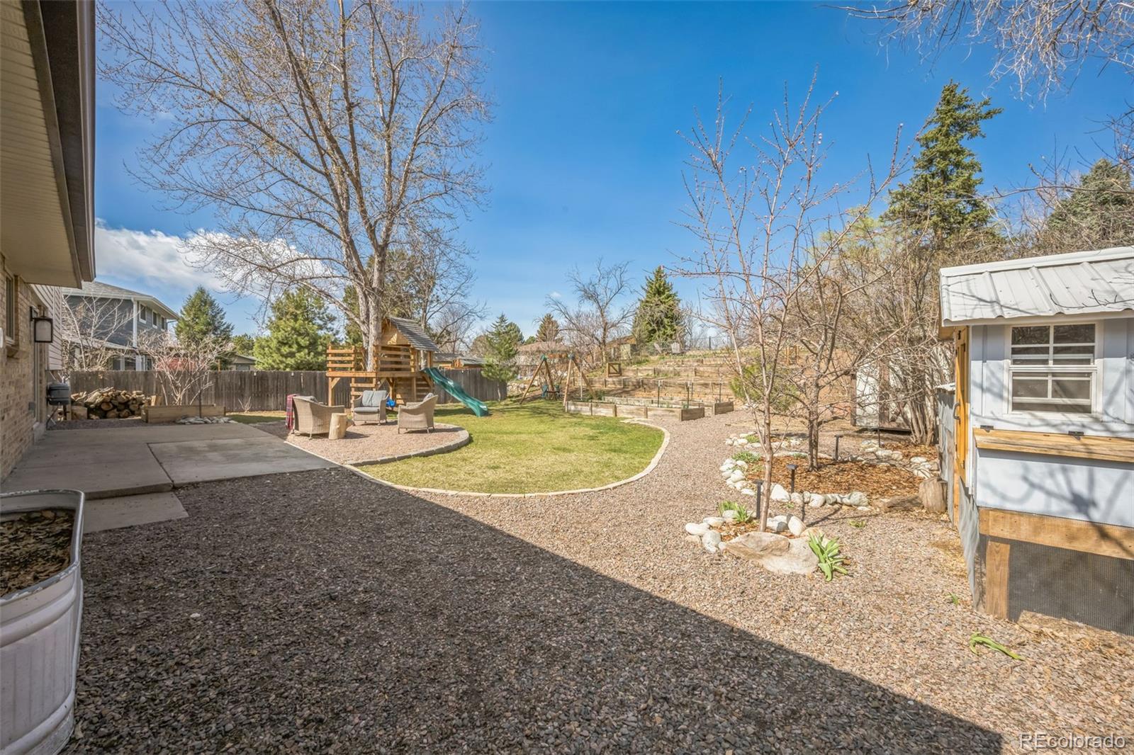 MLS Image #3 for 4447 e lake circle,centennial, Colorado