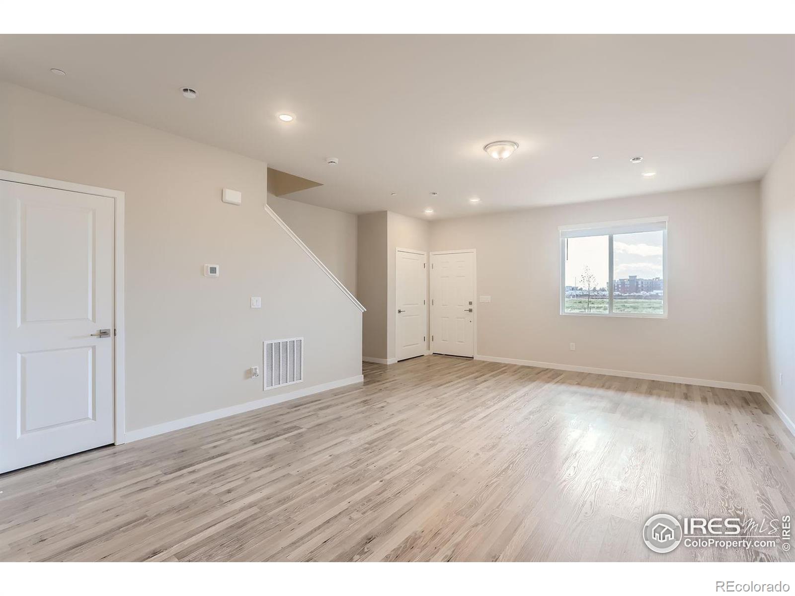 MLS Image #4 for 2754  bear springs circle,longmont, Colorado