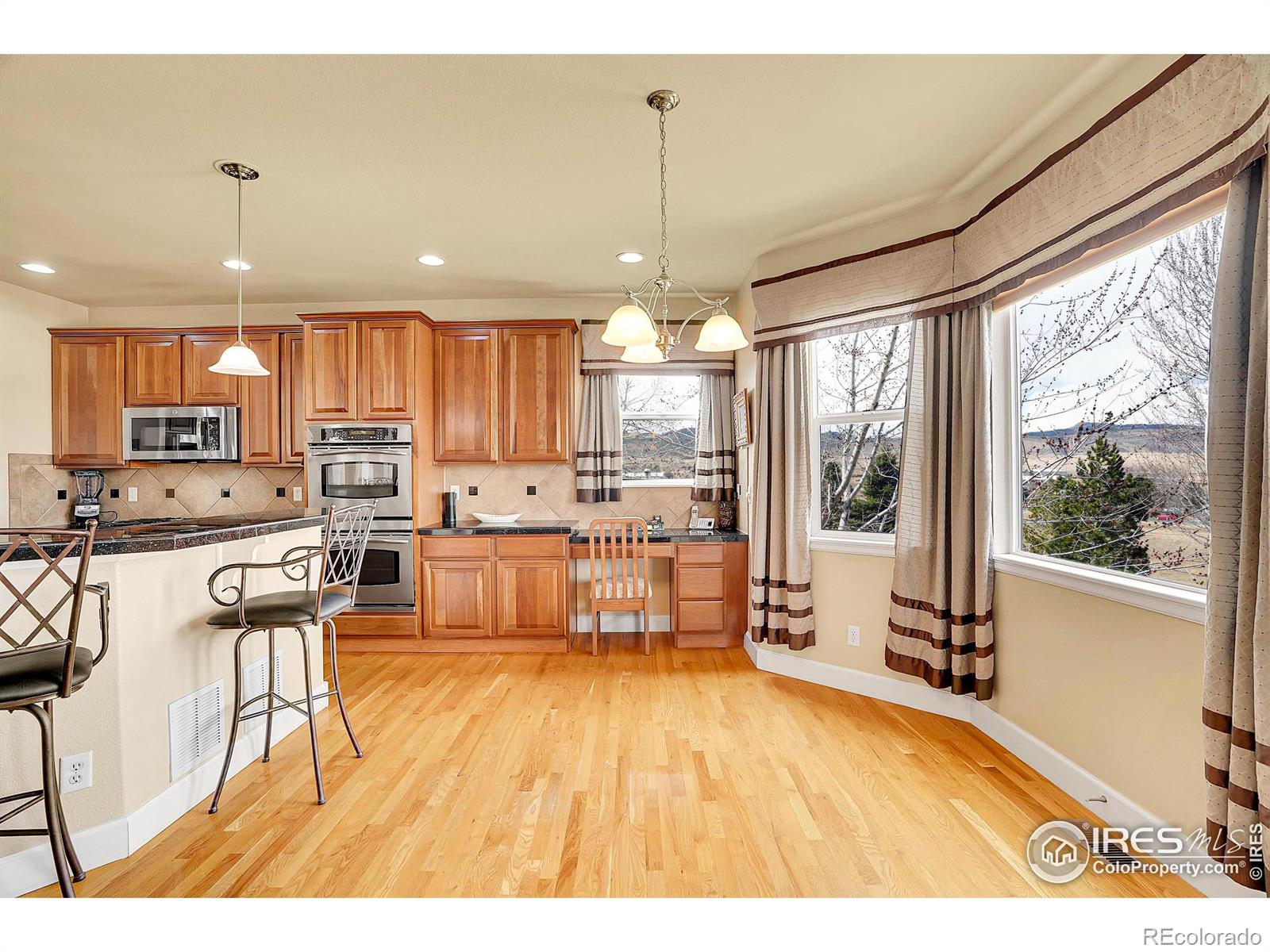 MLS Image #10 for 1408  forrestal drive,fort collins, Colorado