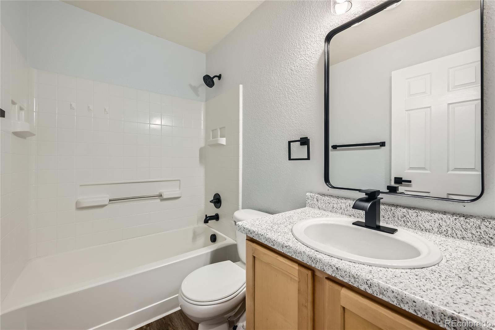 MLS Image #18 for 19046 e 57th place,denver, Colorado
