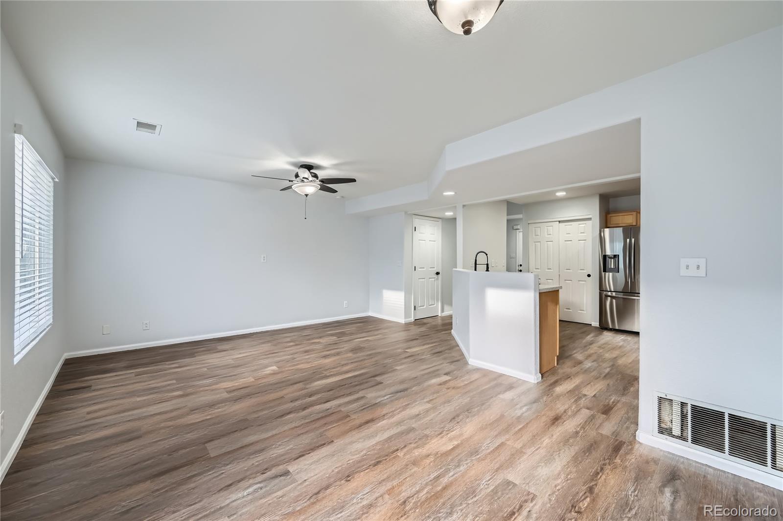 MLS Image #3 for 19046 e 57th place,denver, Colorado