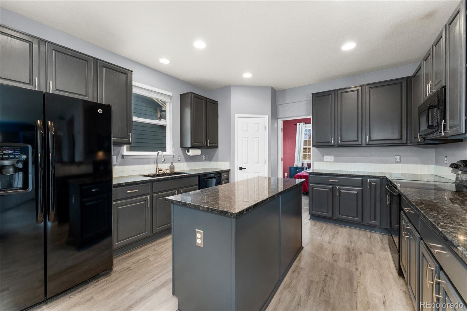 MLS Image #14 for 11022  newark street,commerce city, Colorado