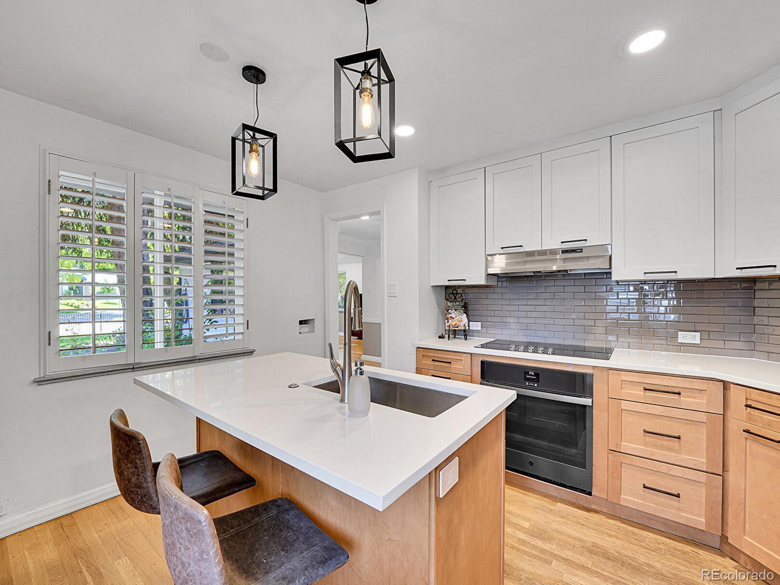 MLS Image #12 for 755 s milwaukee street,denver, Colorado