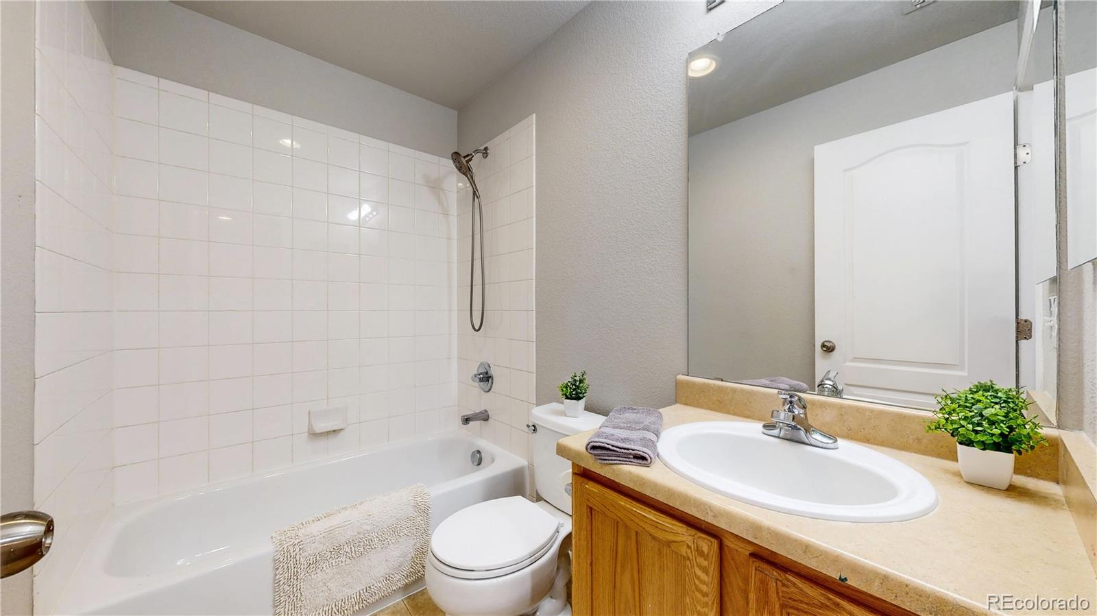 MLS Image #20 for 17926 e 104th way,commerce city, Colorado