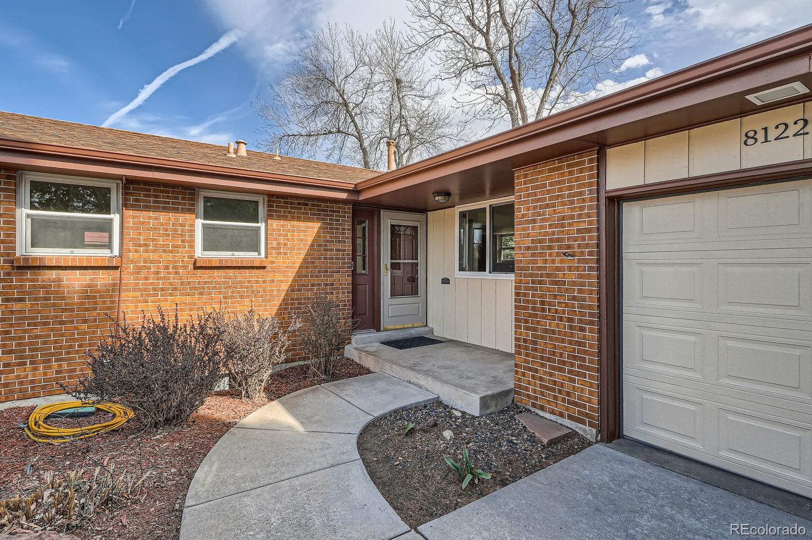 MLS Image #2 for 8122 w woodard drive,lakewood, Colorado