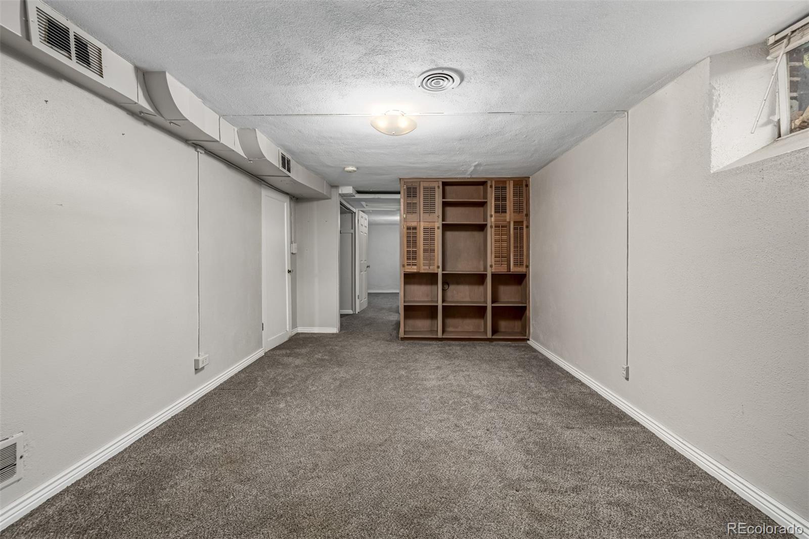 MLS Image #22 for 620  newport street,denver, Colorado