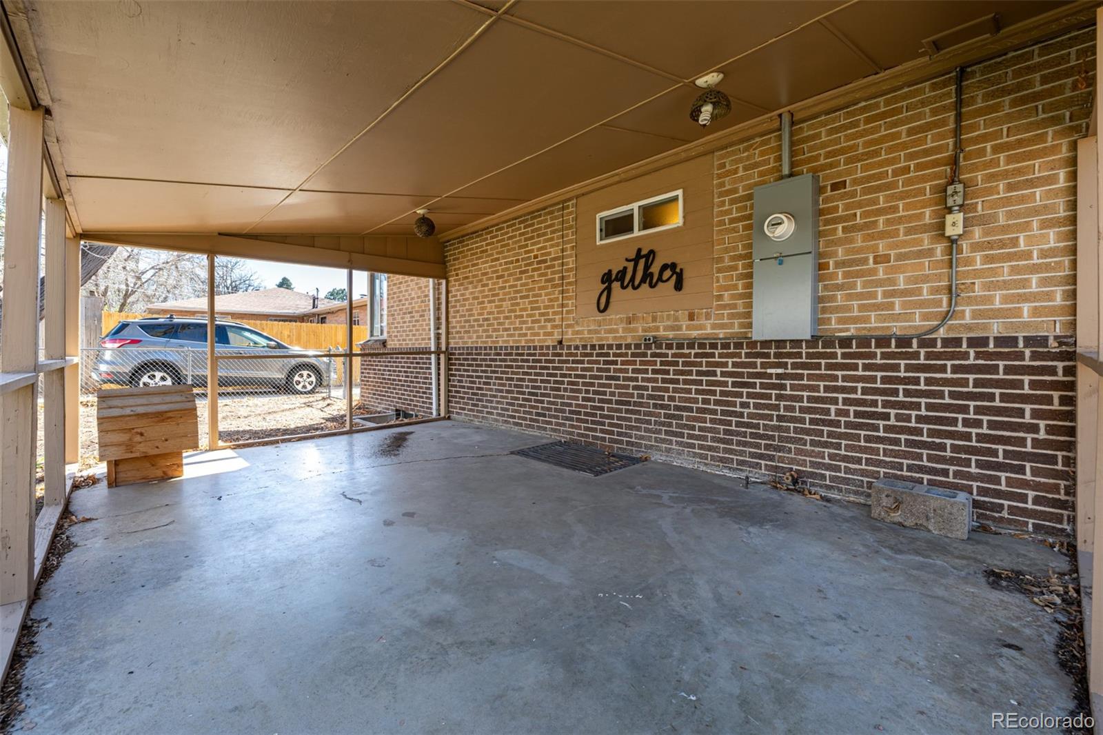 MLS Image #28 for 620  newport street,denver, Colorado