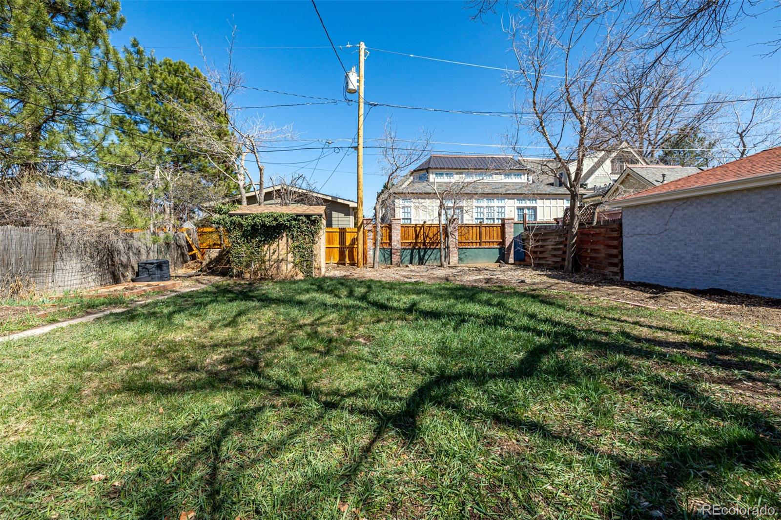 MLS Image #29 for 620  newport street,denver, Colorado