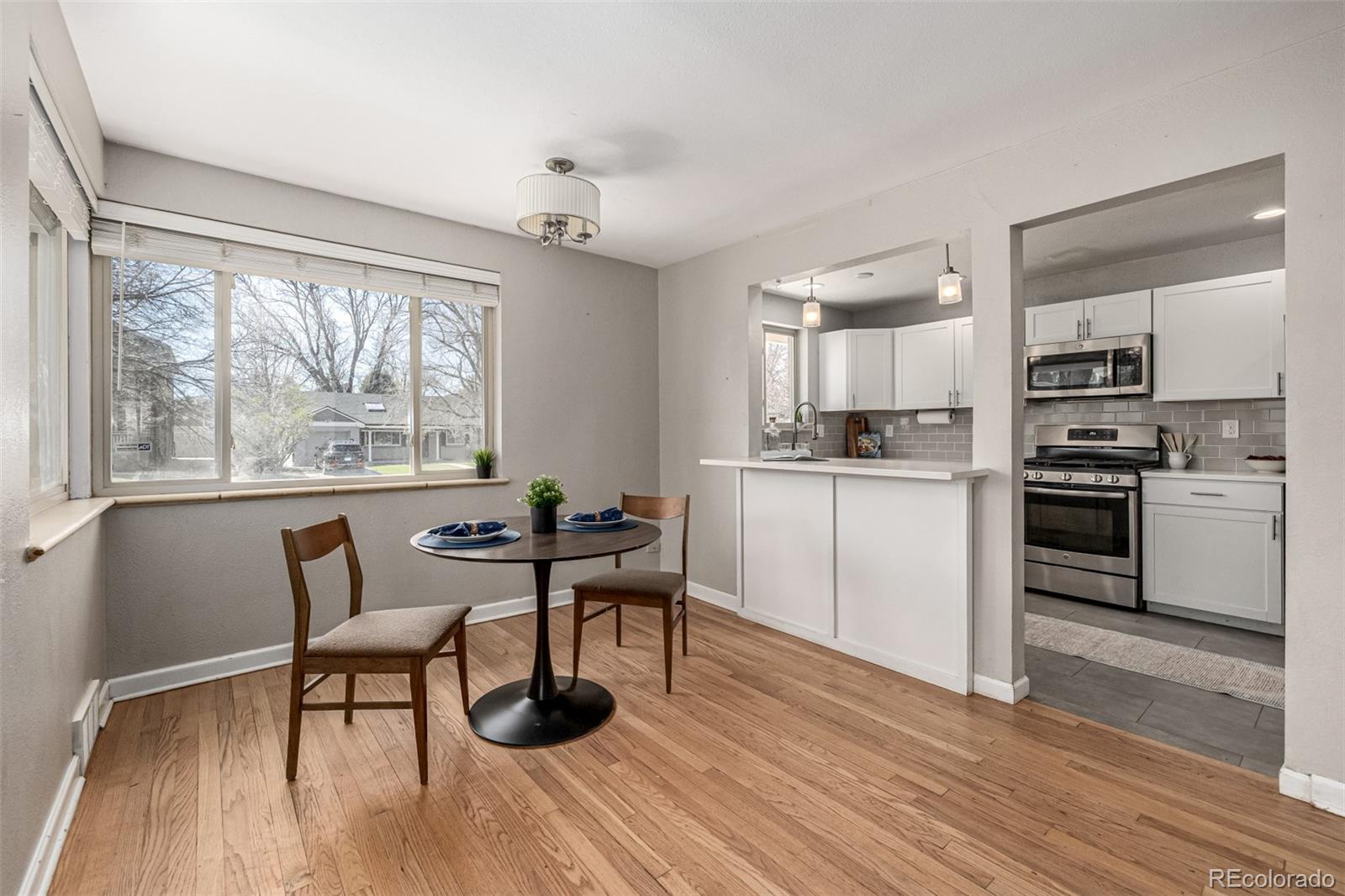 MLS Image #7 for 620  newport street,denver, Colorado