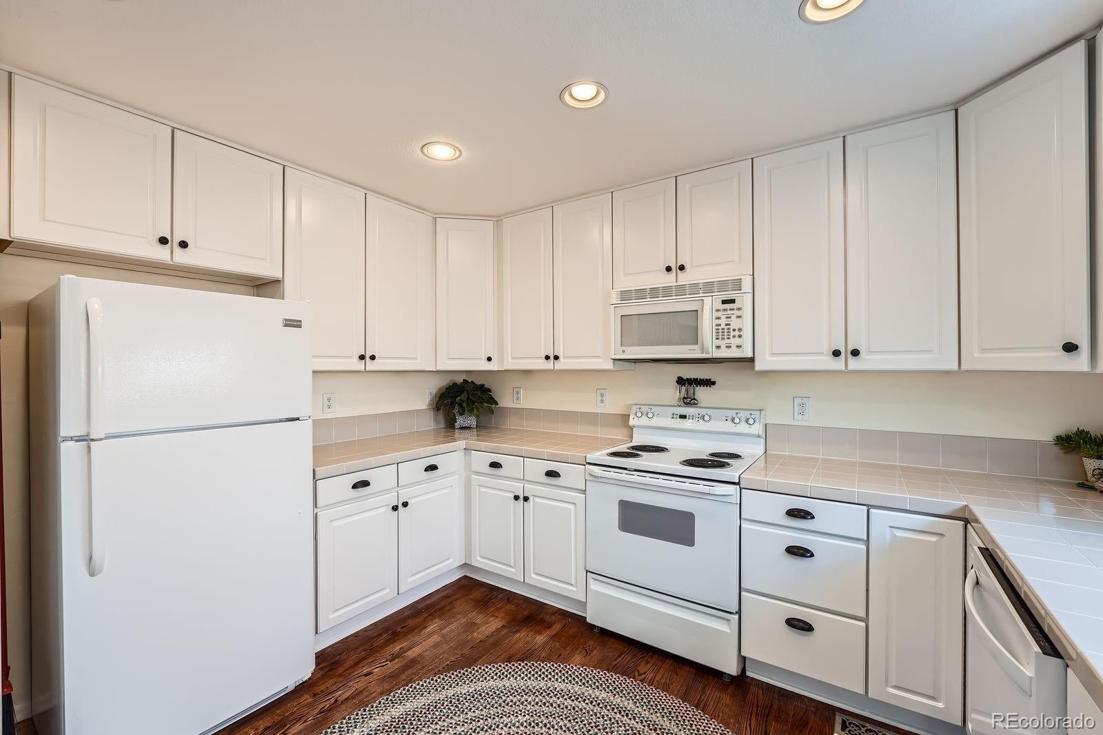 MLS Image #7 for 19182 e crestridge circle,aurora, Colorado