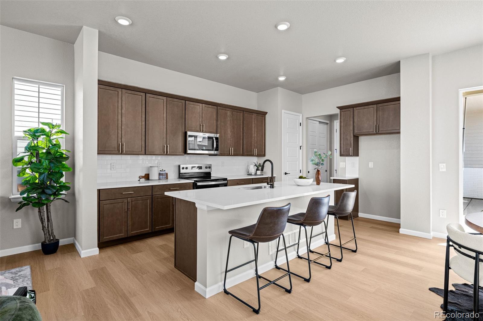 MLS Image #13 for 5928 n lisbon street,aurora, Colorado
