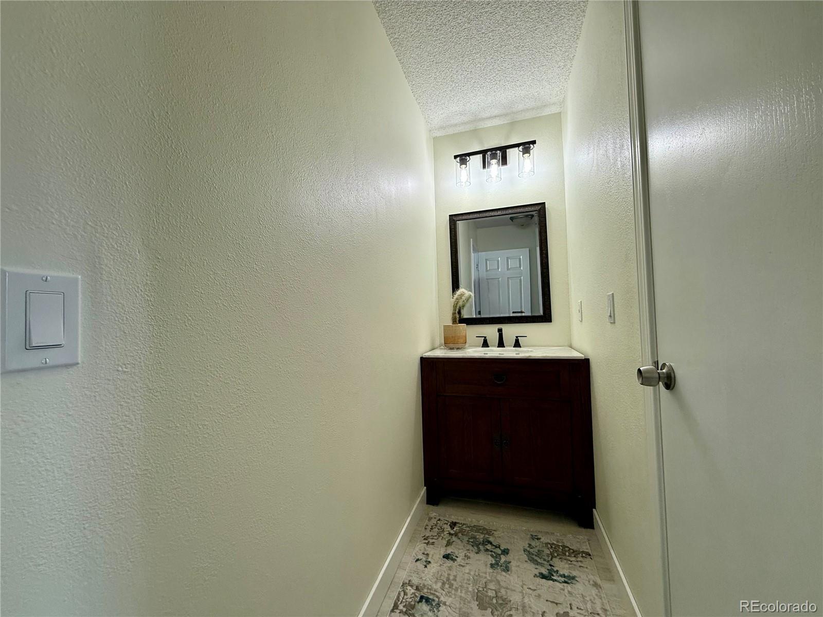 MLS Image #12 for 1732 s blackhawk way,aurora, Colorado