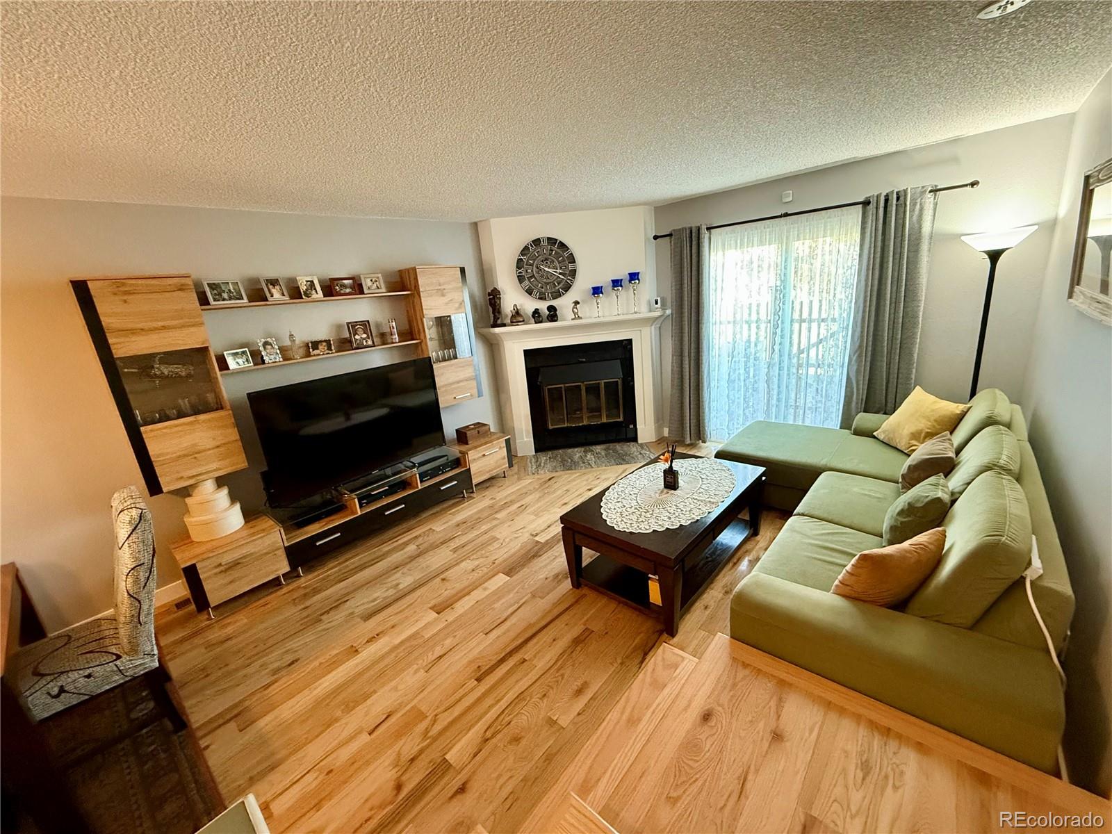 MLS Image #2 for 1732 s blackhawk way,aurora, Colorado