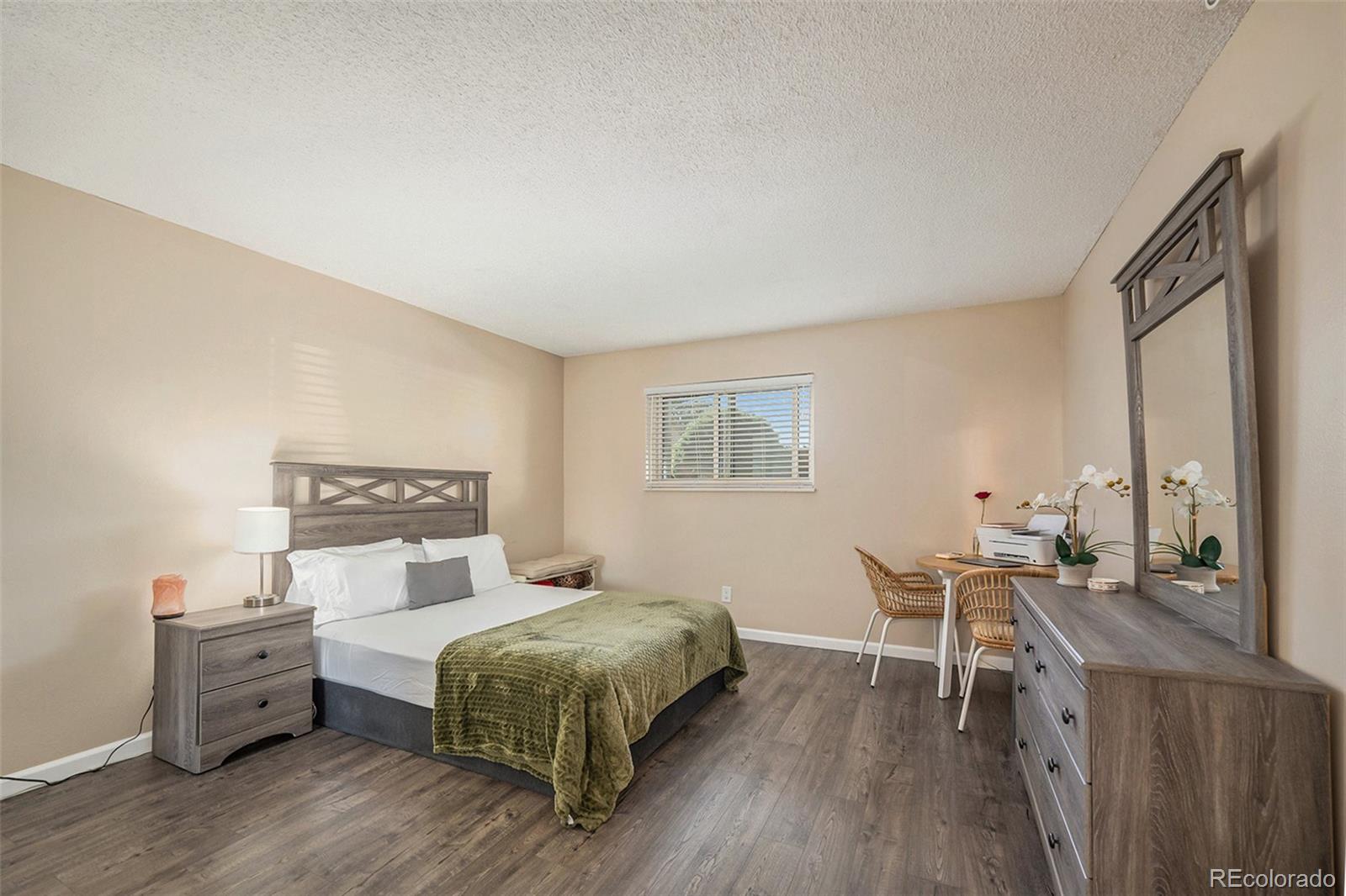 MLS Image #5 for 430  zang street,lakewood, Colorado