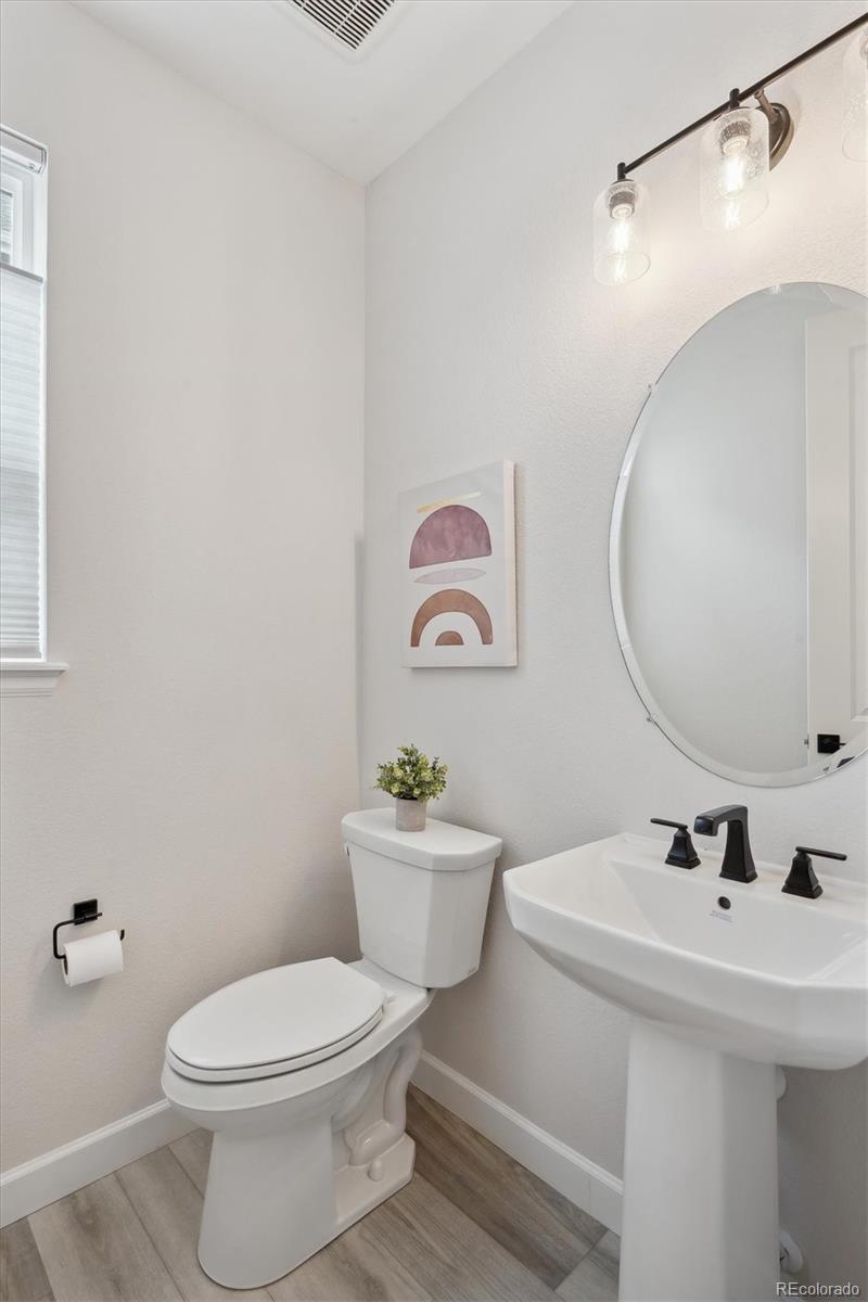 MLS Image #17 for 7295 s waterloo way,aurora, Colorado
