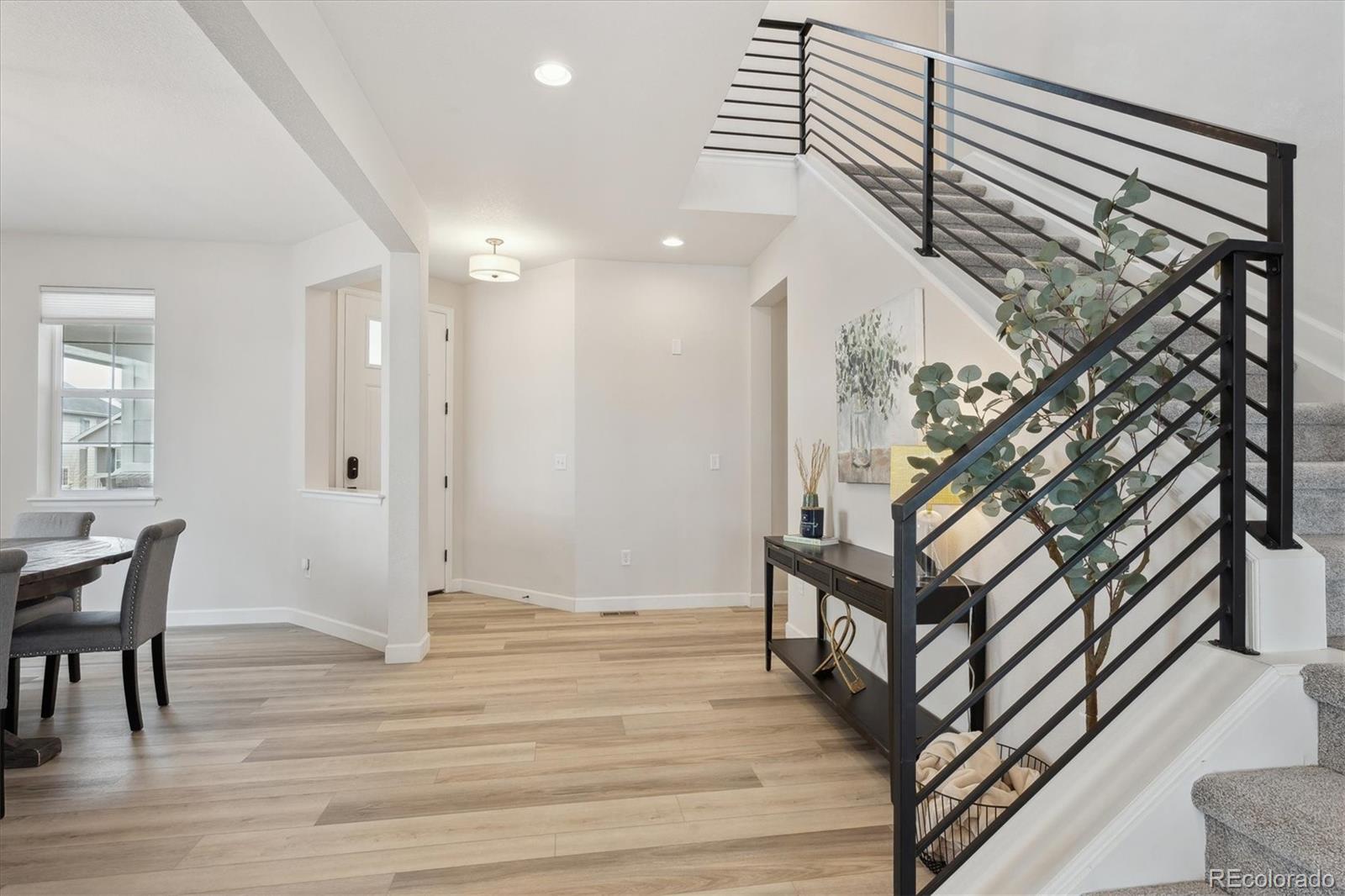 MLS Image #5 for 7295 s waterloo way,aurora, Colorado