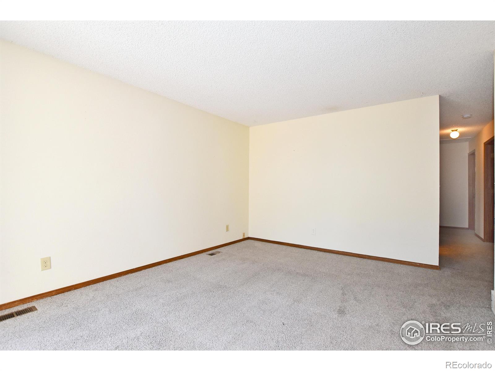 MLS Image #12 for 4124  manhattan avenue,fort collins, Colorado