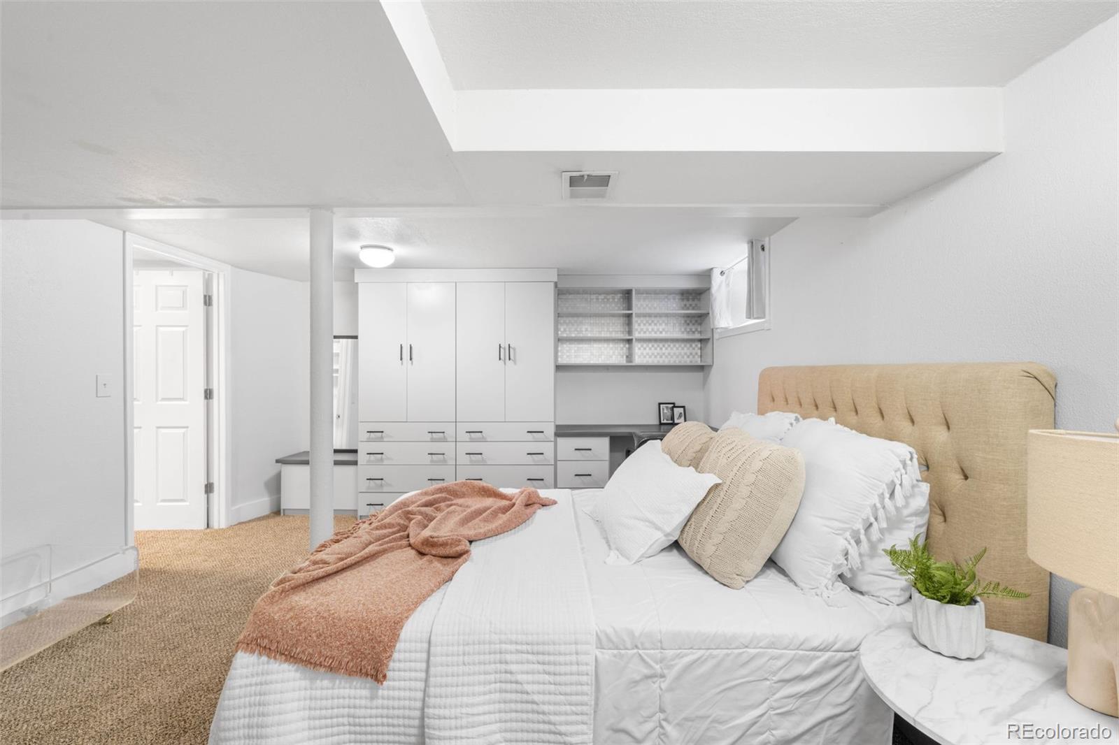 MLS Image #20 for 822  poplar street,denver, Colorado