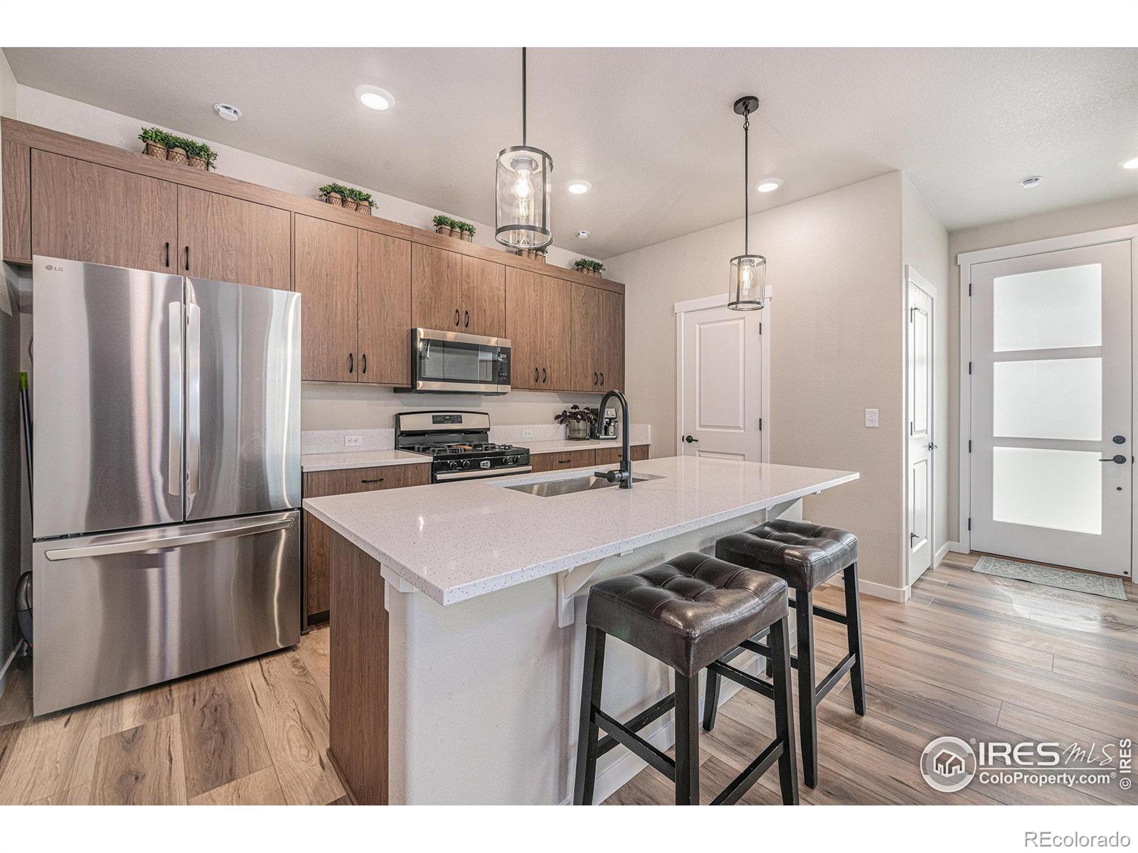 MLS Image #9 for 317  pyramid peak street,berthoud, Colorado