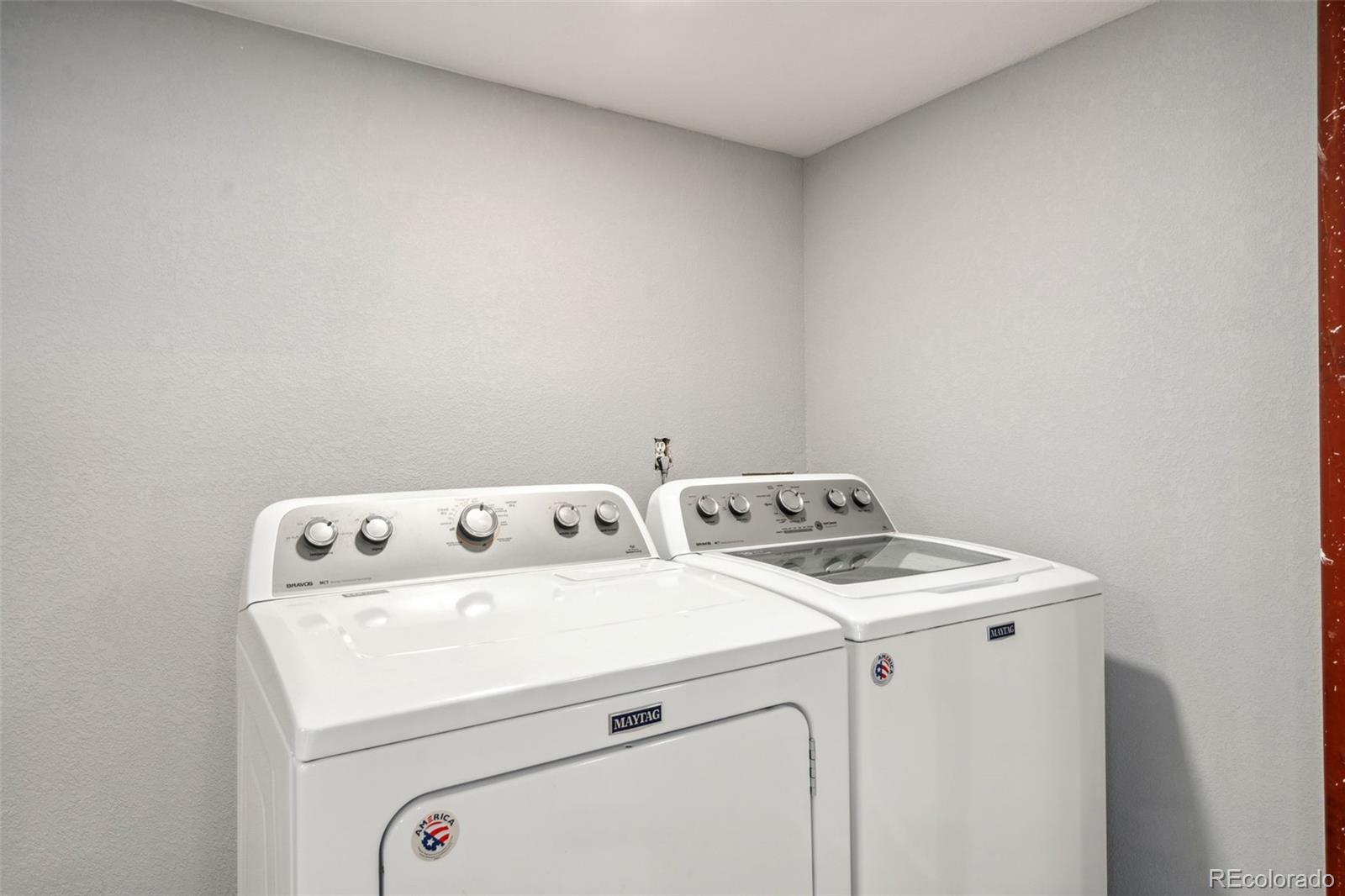 MLS Image #27 for 2035  overland drive,johnstown, Colorado