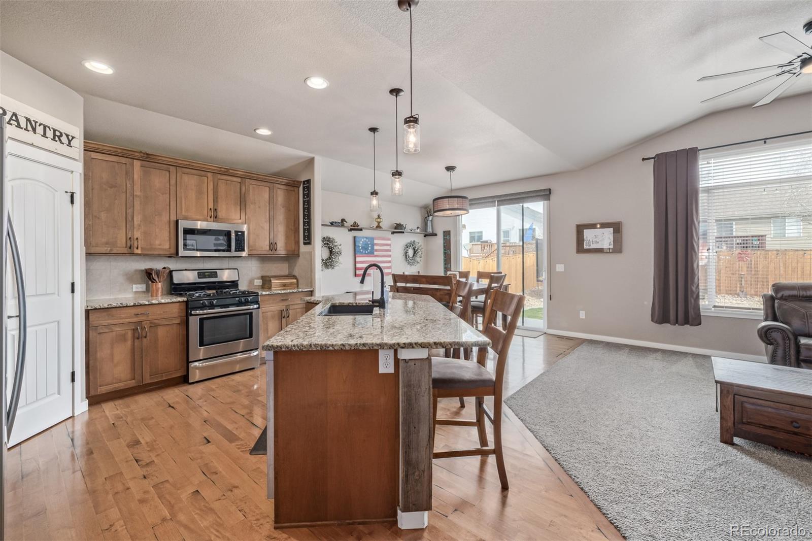 MLS Image #11 for 215  dee road,johnstown, Colorado