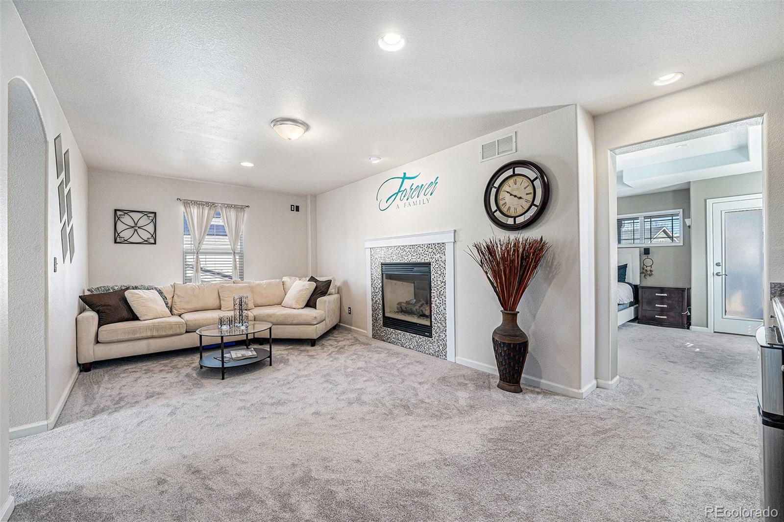 MLS Image #16 for 4073 s liverpool street,aurora, Colorado