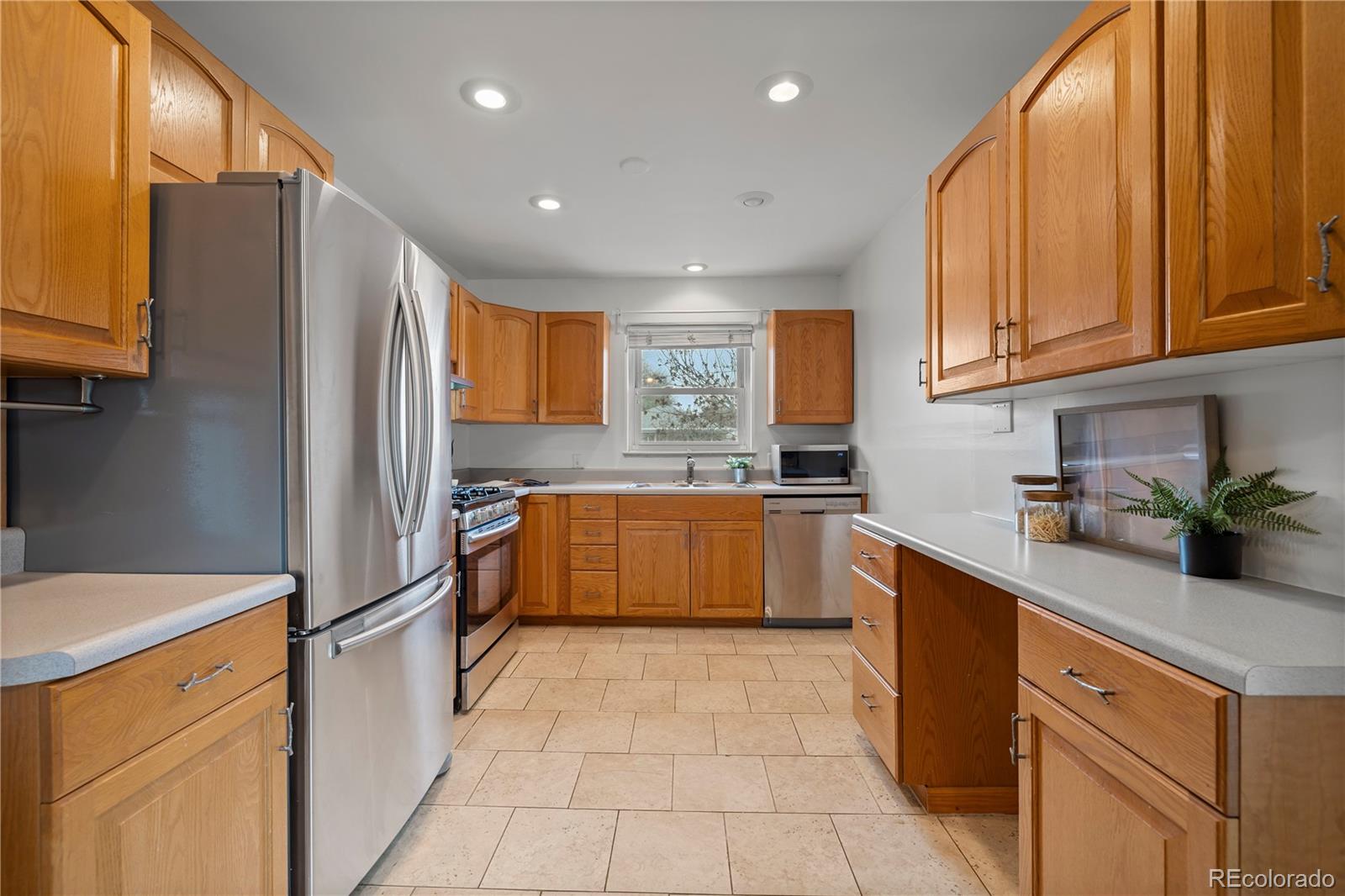 MLS Image #8 for 2600 s cherry street,denver, Colorado