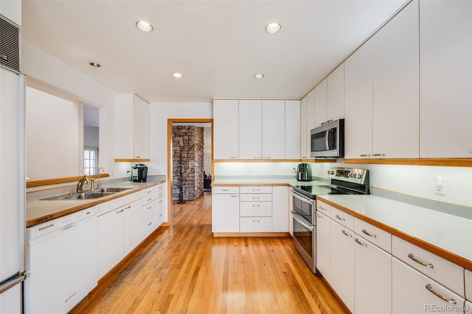 MLS Image #12 for 1579 w briarwood avenue,littleton, Colorado
