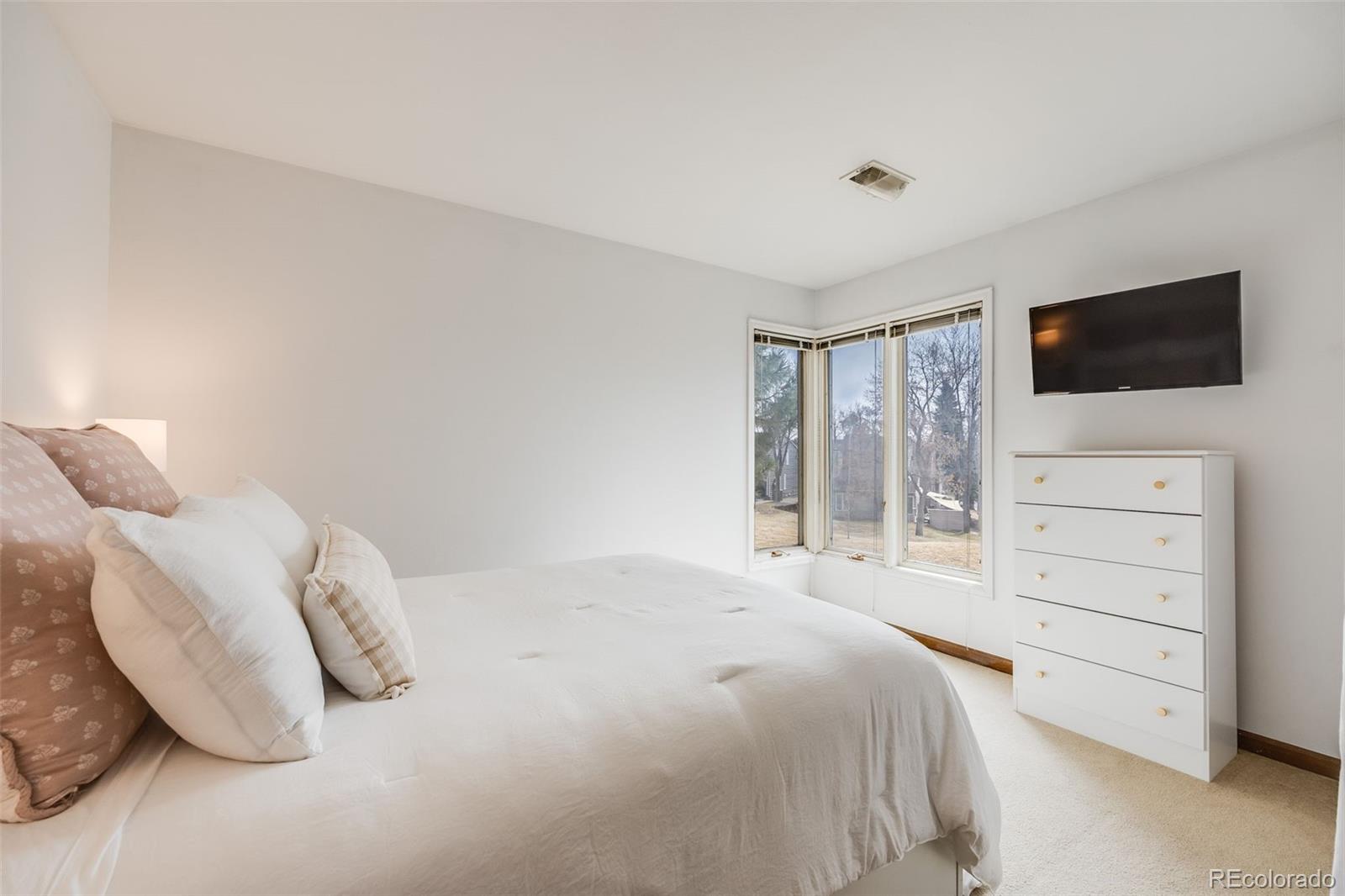 MLS Image #26 for 1579 w briarwood avenue,littleton, Colorado