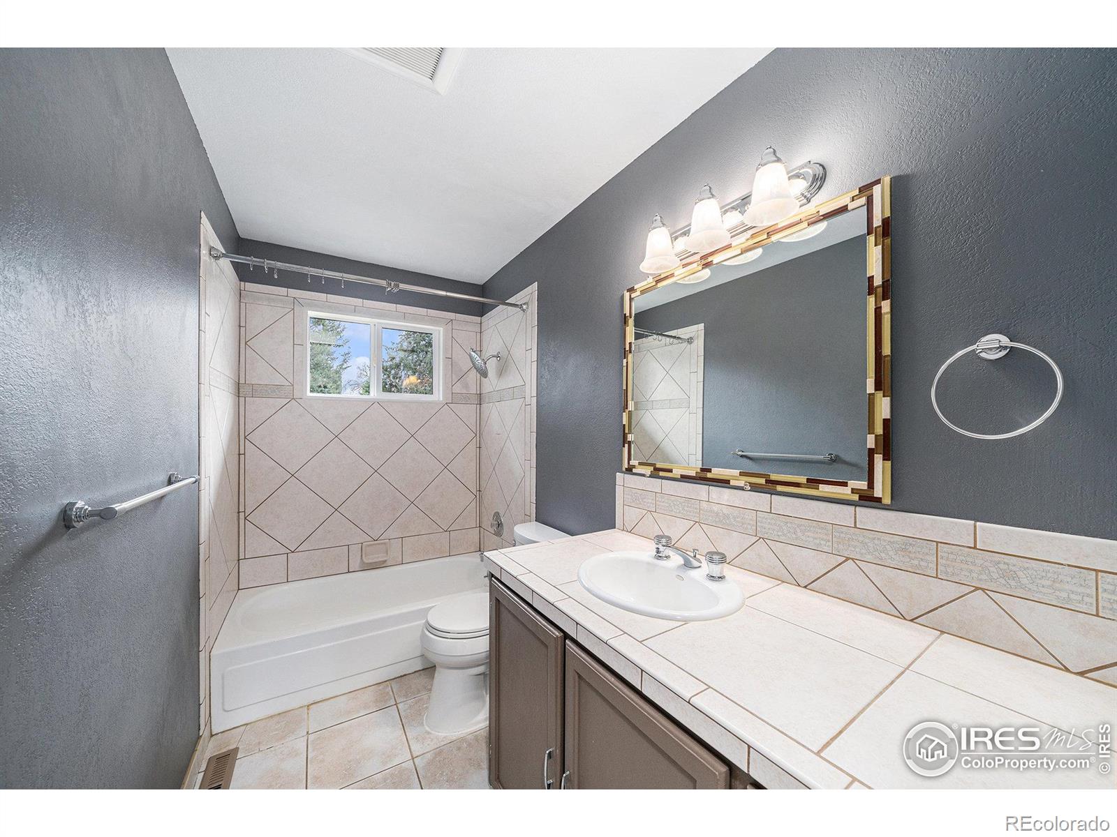 MLS Image #16 for 2131  romney avenue,fort collins, Colorado
