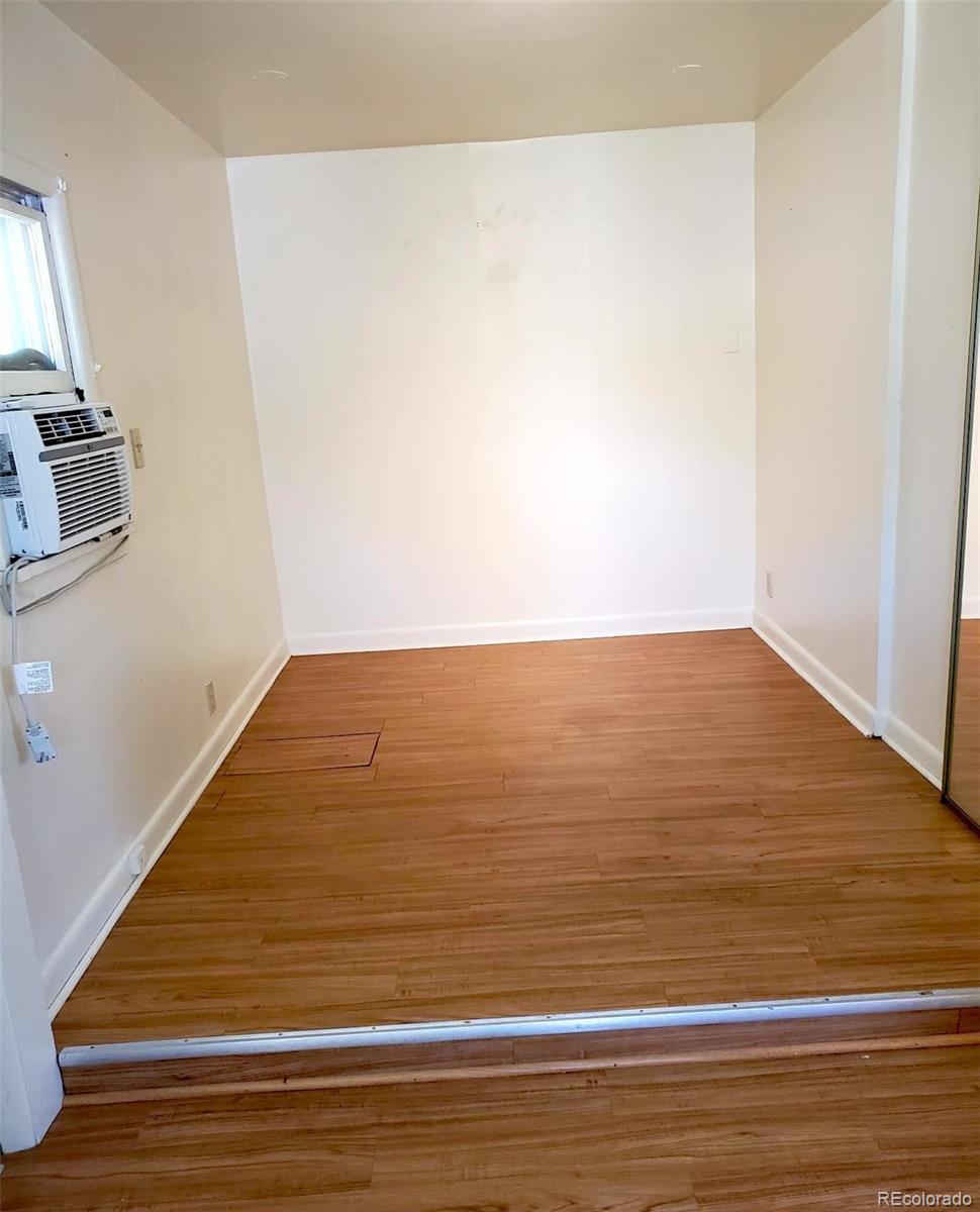 MLS Image #14 for 914  la farge avenue,louisville, Colorado