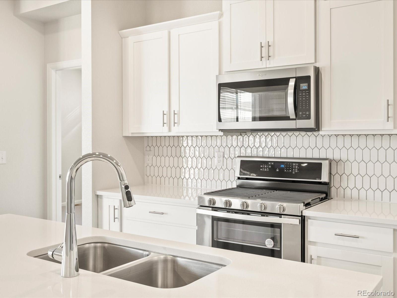 MLS Image #15 for 17417 e 89th way,commerce city, Colorado