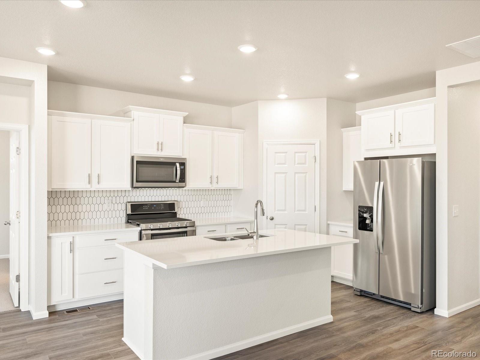 MLS Image #9 for 17417 e 89th way,commerce city, Colorado