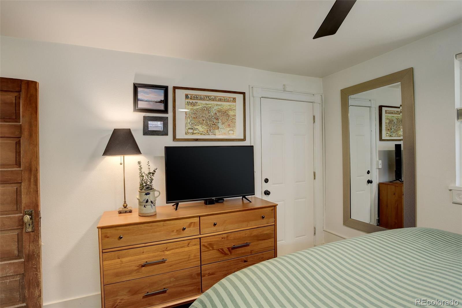 MLS Image #13 for 124 e colorado avenue,denver, Colorado