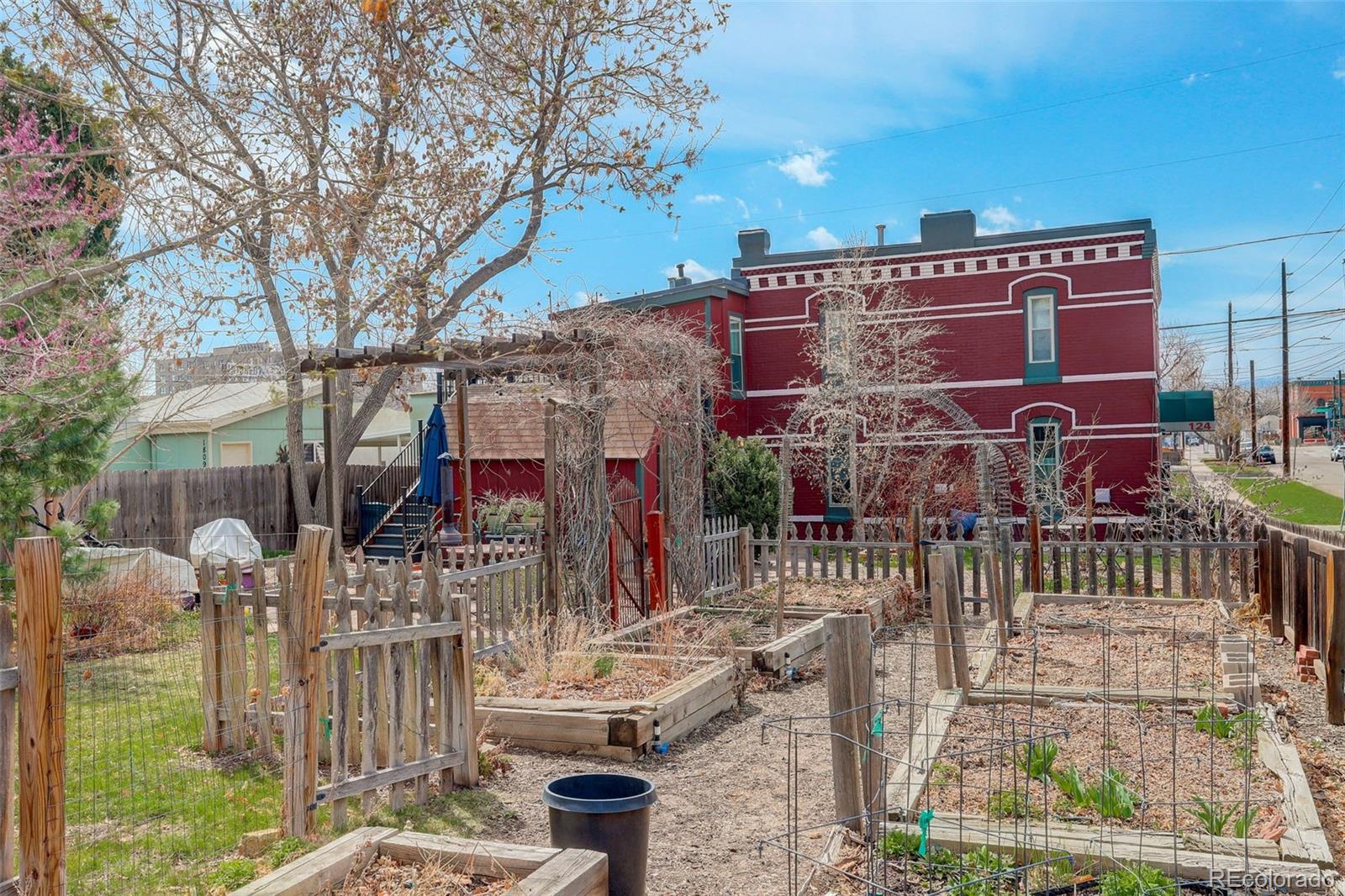 MLS Image #18 for 124 e colorado avenue,denver, Colorado