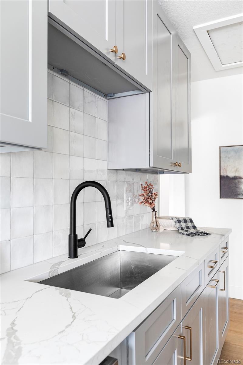 MLS Image #11 for 4023 e martin luther king jr ,denver, Colorado