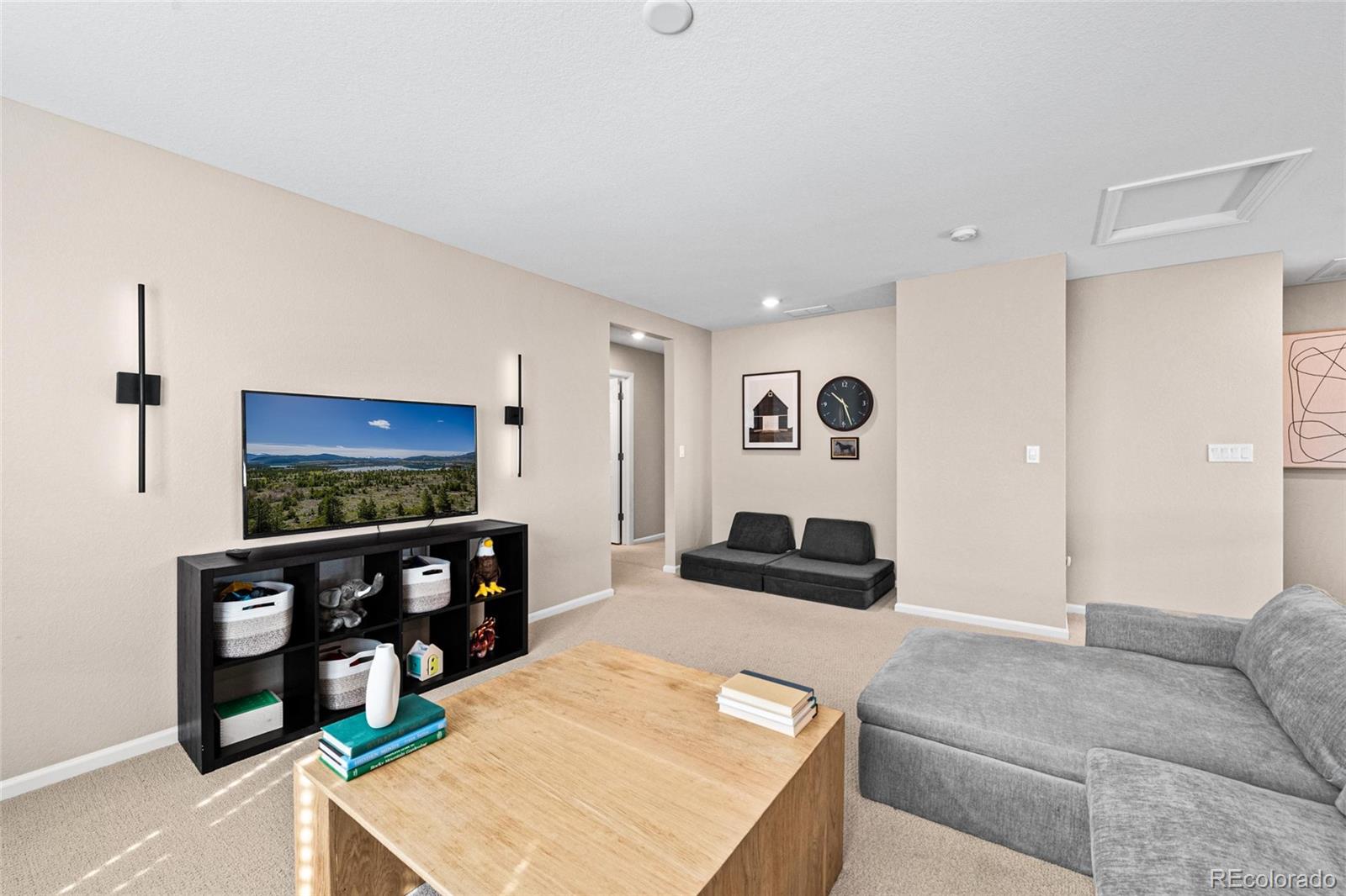 MLS Image #19 for 490  silver rock trail,castle rock, Colorado