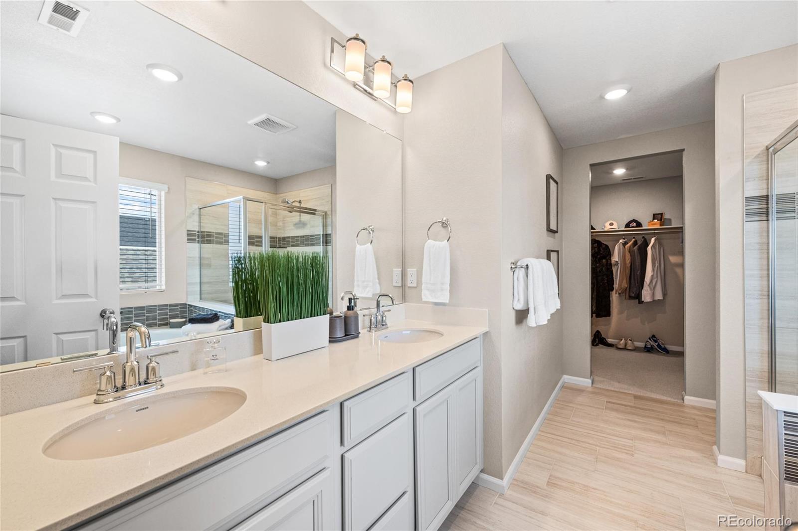 MLS Image #23 for 490  silver rock trail,castle rock, Colorado