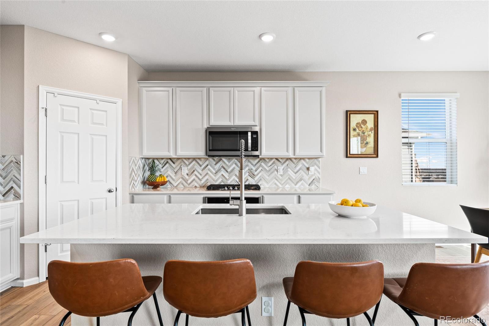 MLS Image #9 for 490  silver rock trail,castle rock, Colorado