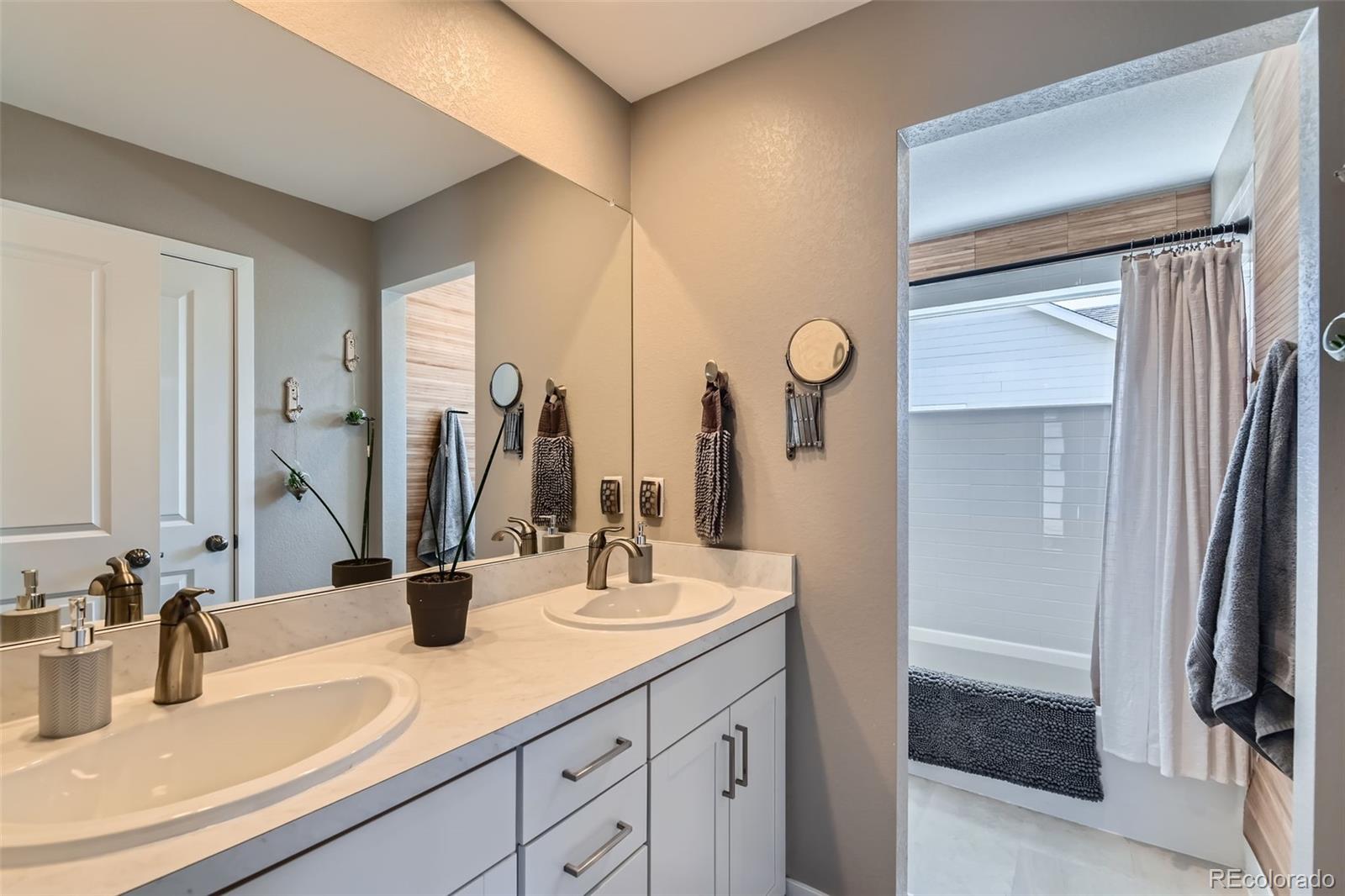 MLS Image #20 for 12881  park creek way,firestone, Colorado