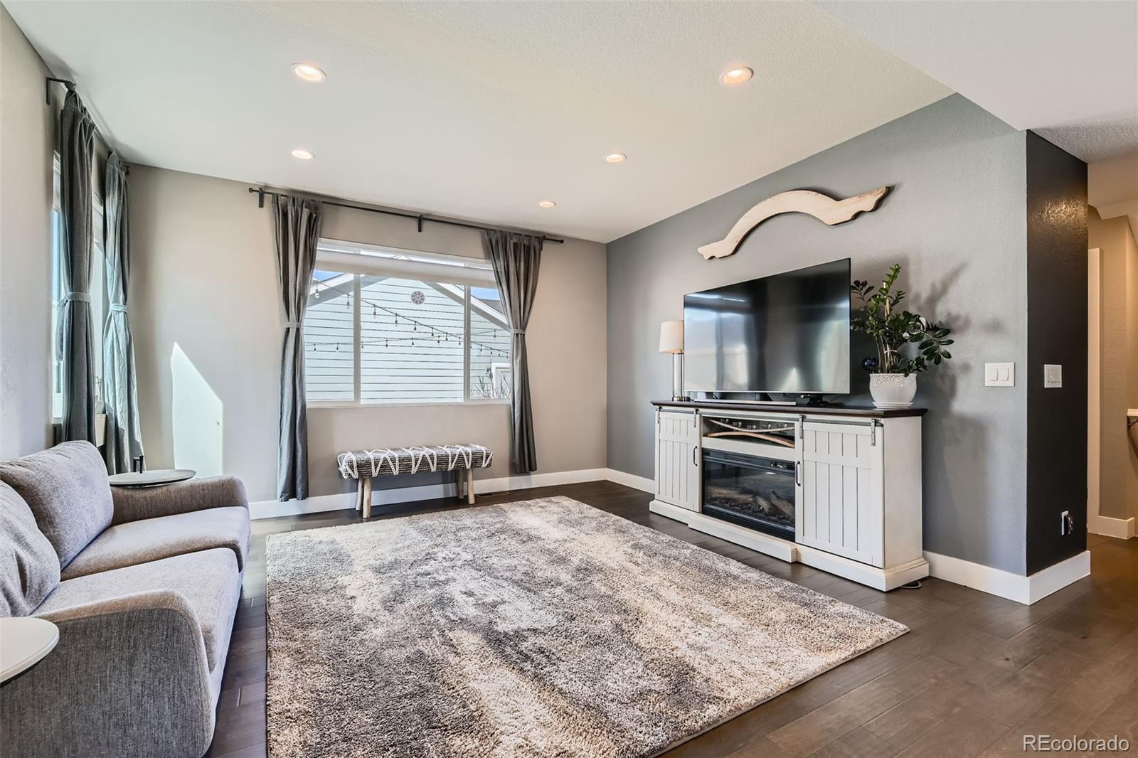 MLS Image #4 for 12881  park creek way,firestone, Colorado