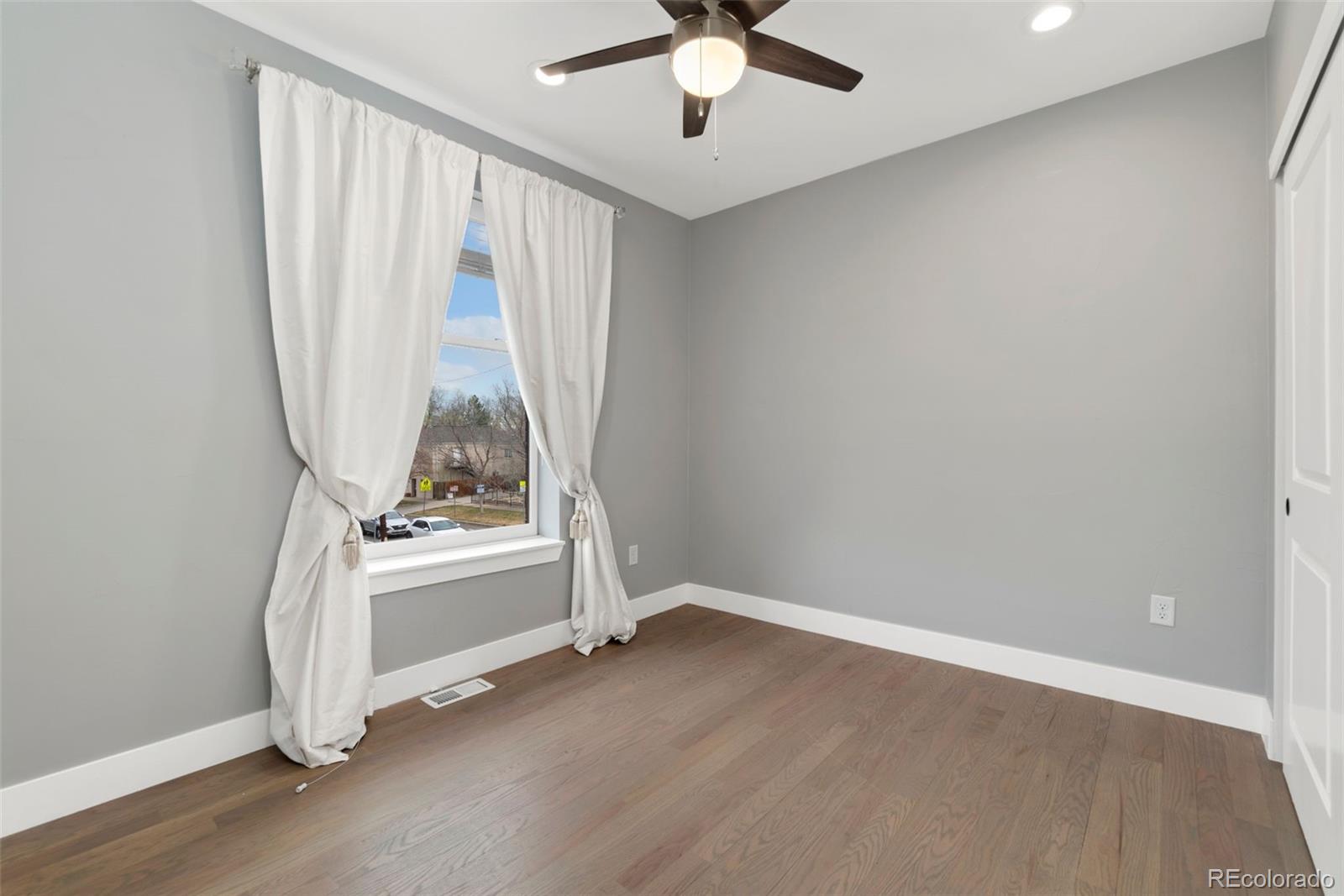 MLS Image #18 for 2560  champa street,denver, Colorado