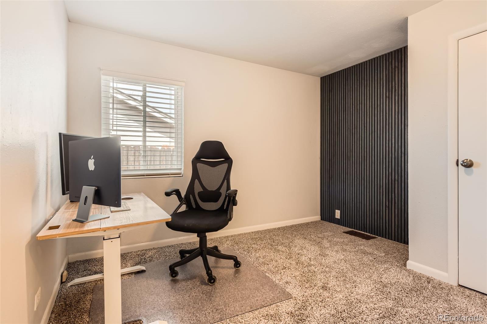 MLS Image #14 for 6318 s louthan street,littleton, Colorado