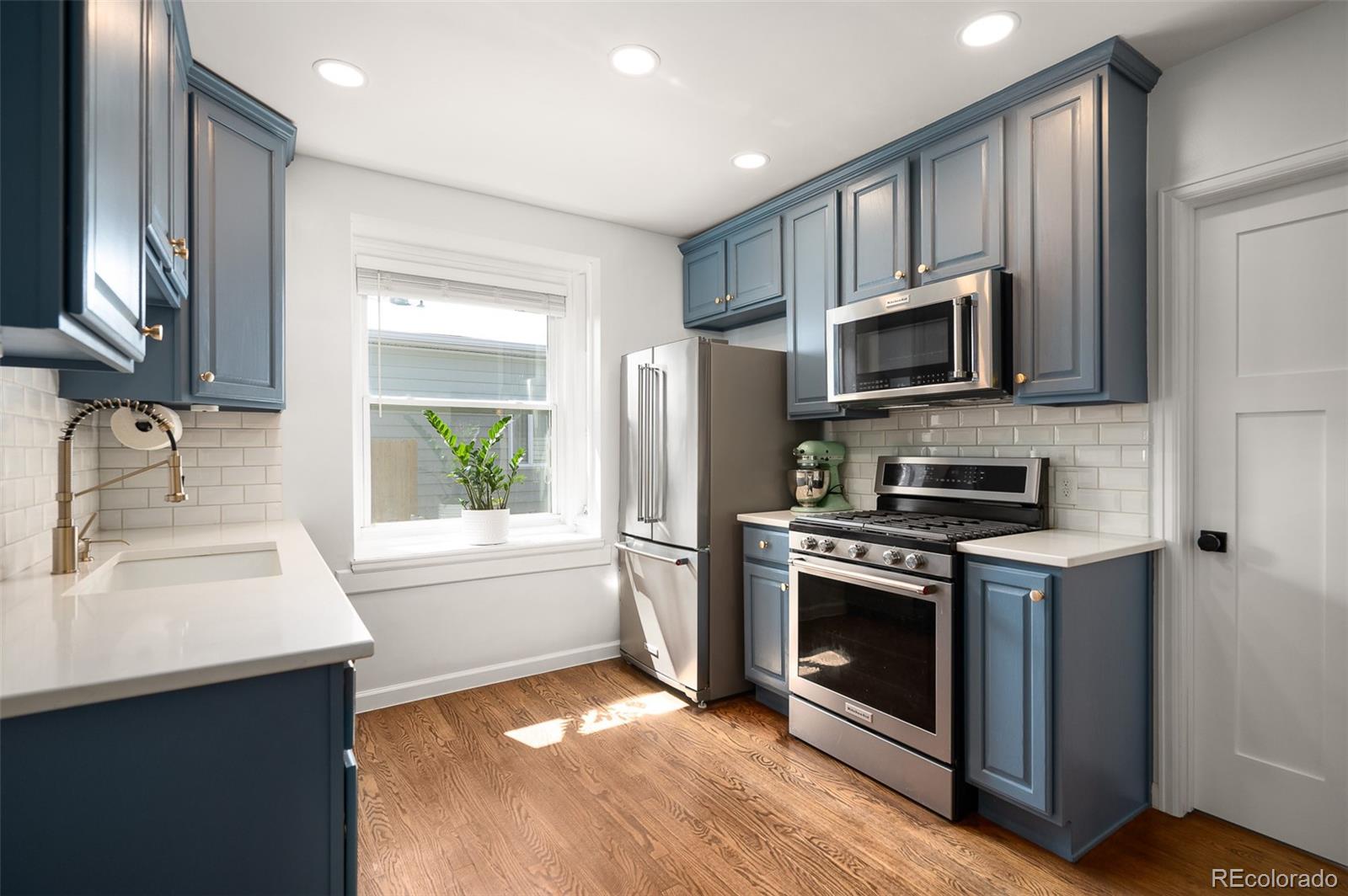 MLS Image #7 for 1794  xenia street,denver, Colorado