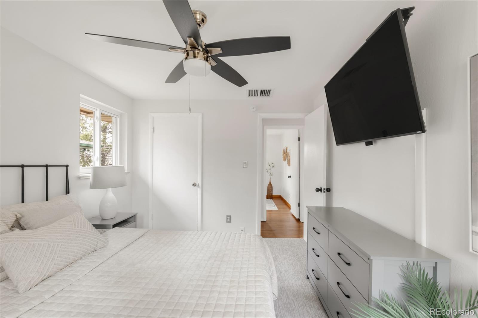 MLS Image #15 for 117 s pierce street,lakewood, Colorado