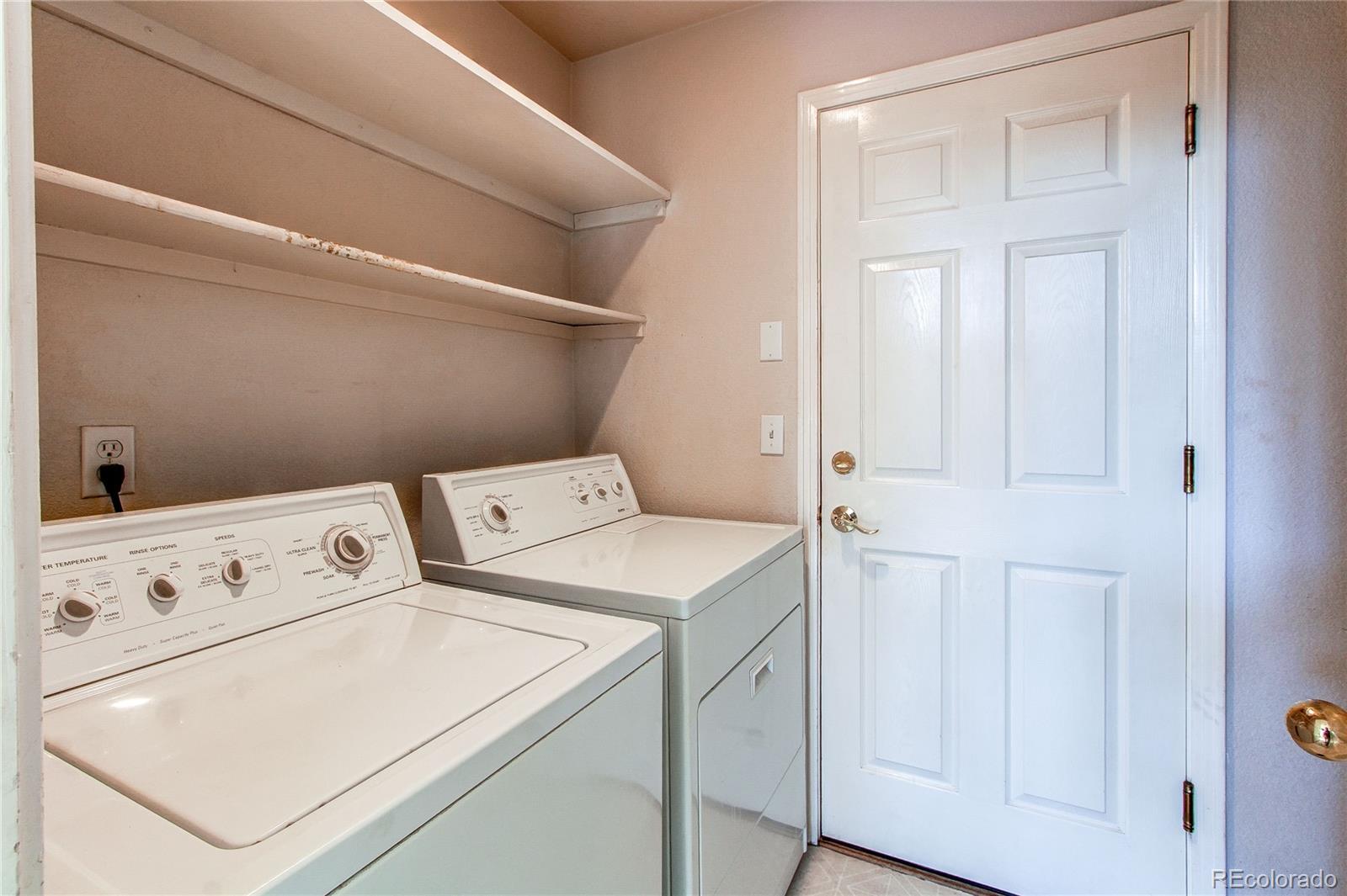 MLS Image #13 for 12388 e caspian drive,aurora, Colorado