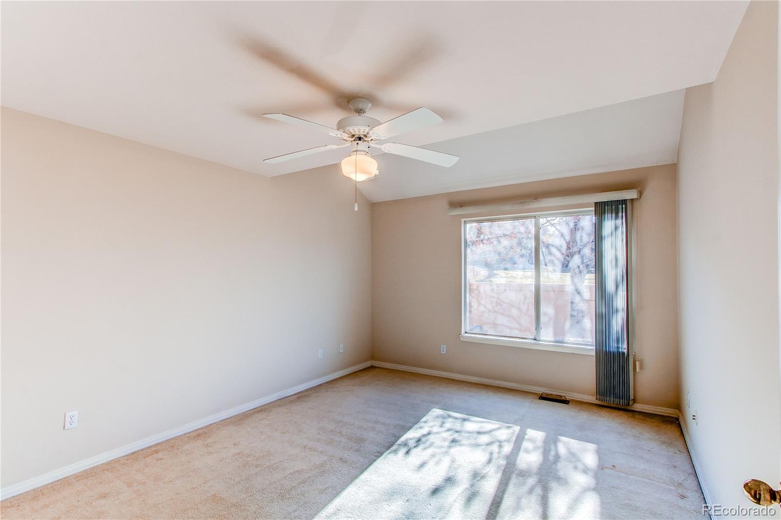MLS Image #9 for 12388 e caspian drive,aurora, Colorado