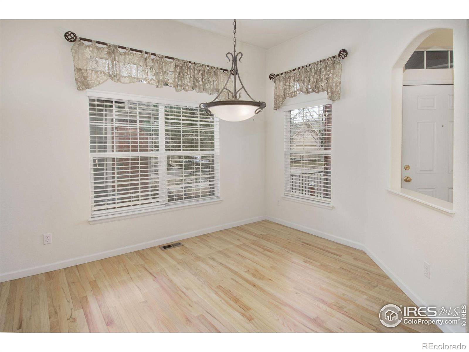 MLS Image #5 for 1518  whitehall drive,longmont, Colorado
