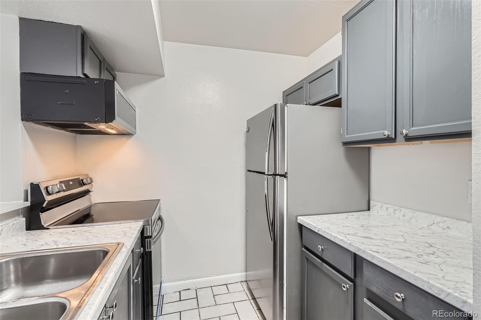 MLS Image #10 for 12148 e kepner place,aurora, Colorado