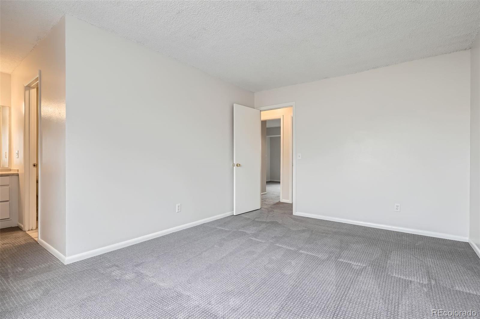 MLS Image #15 for 12148 e kepner place,aurora, Colorado